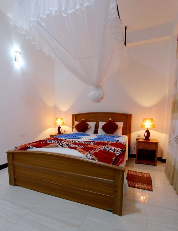 Sen - Rose Ella Apartment Luaran gambar