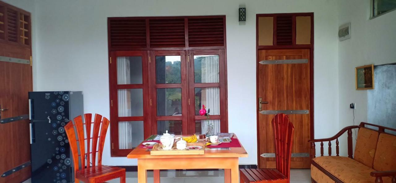 Sen - Rose Ella Apartment Luaran gambar